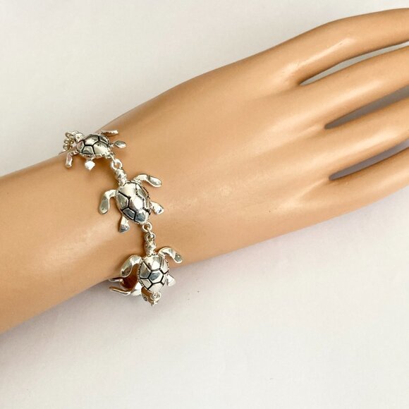 Silver Sea Life Turtle Charm Bracelet Beach Island 7.5" Plated Toggle Clasp - - Picture 3 of 12